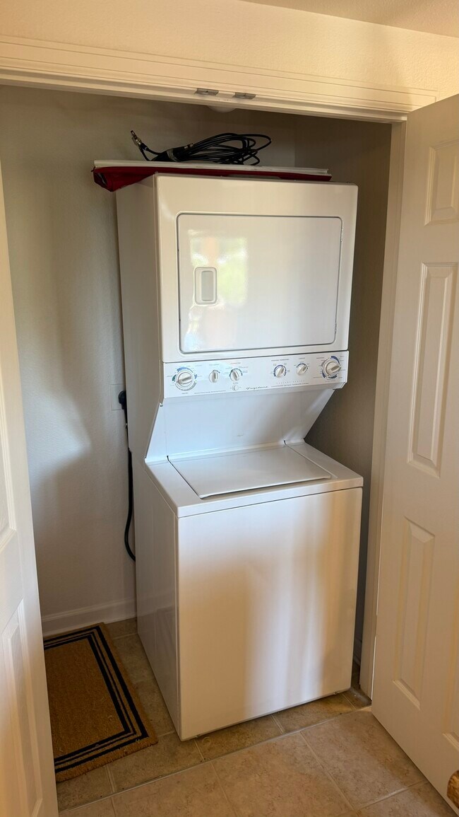 Foto del edificio - 1214 Walnut Ave