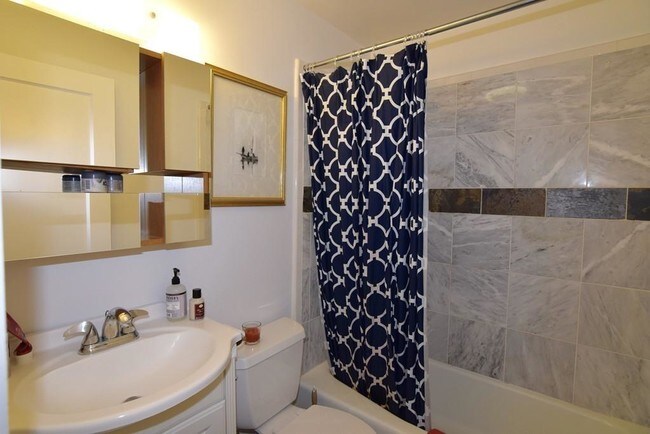 Foto del edificio - 125 Beacon St