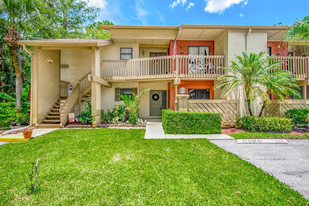 Foto principal - 13075 Albright Ct