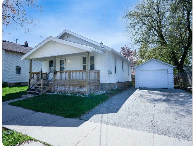 Primary Photo - 909 N Drew St