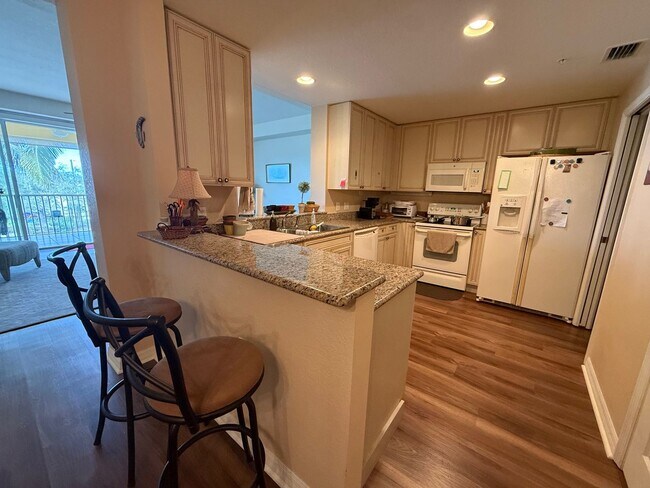 Foto del edificio - 255 West End Dr