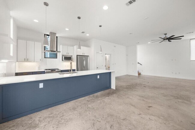 Foto del edificio - 4711 Gonzales St