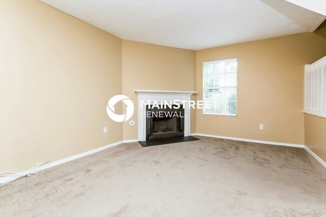 Building Photo - 850 Highland Terrace NE