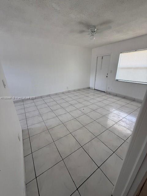 Foto del edificio - 749 NW 3rd Ave
