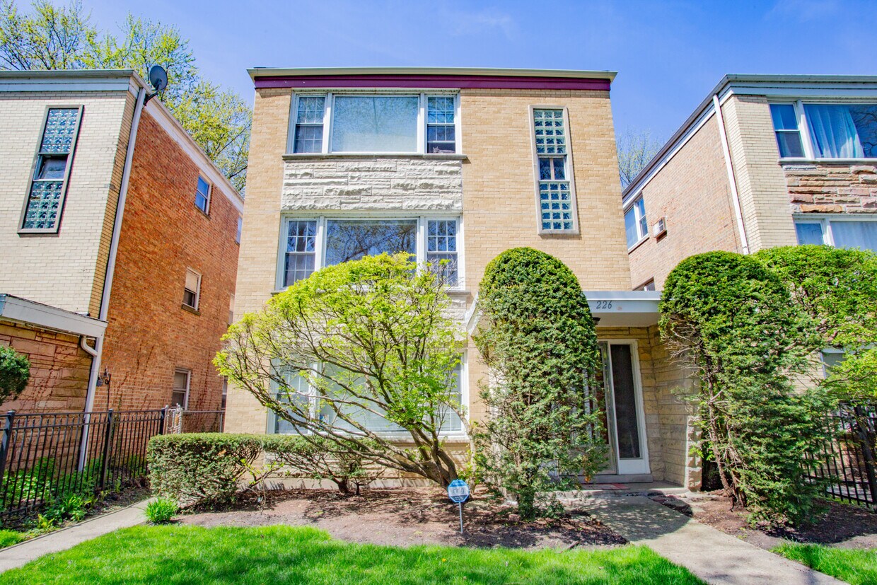 Foto principal - 226 Callan Ave