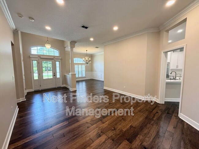 Building Photo - 7860 Turnstone Cir E