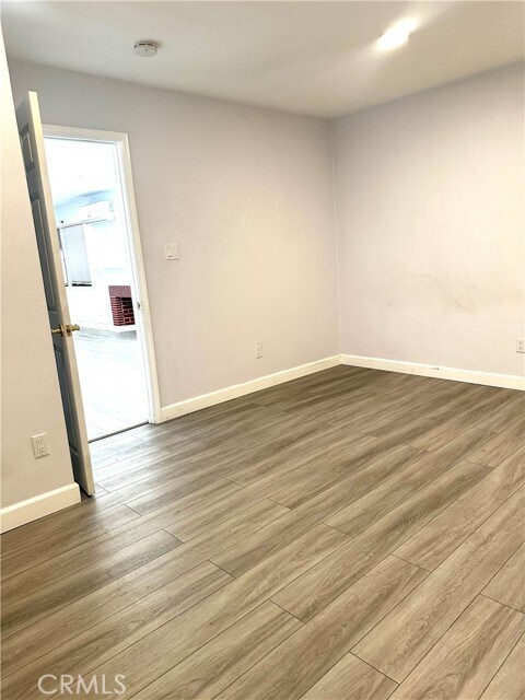 Building Photo - 13419 Athol St