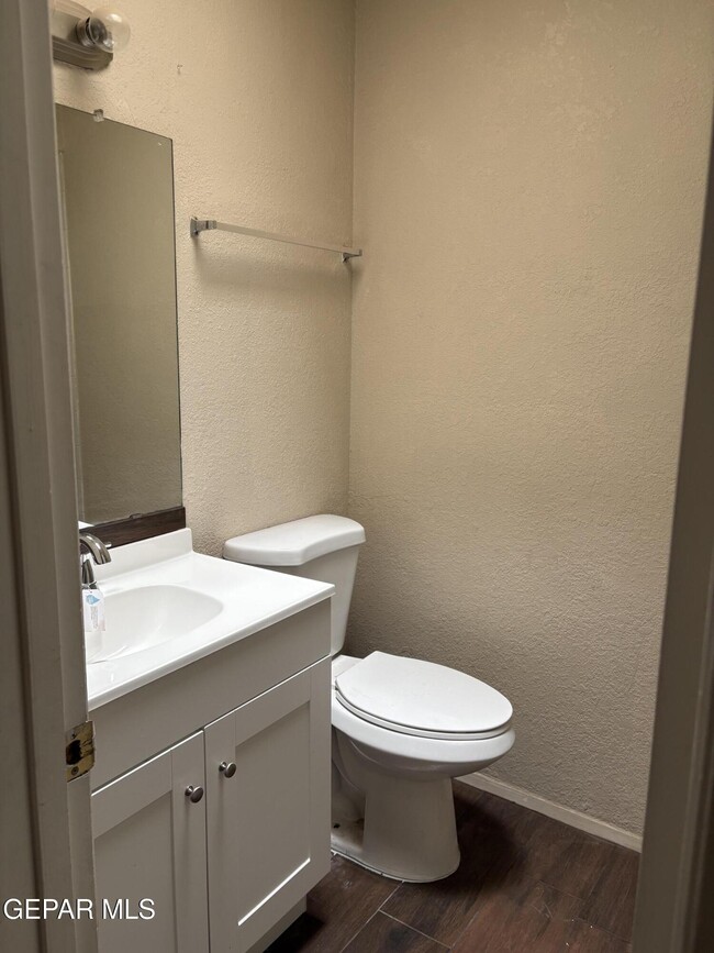 Foto del edificio - 2823 Anise Dr