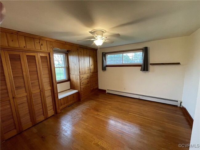 Building Photo - 12900 Little Patrick Rd