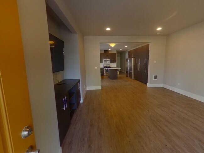 Foto del edificio - 325 NW 21st St