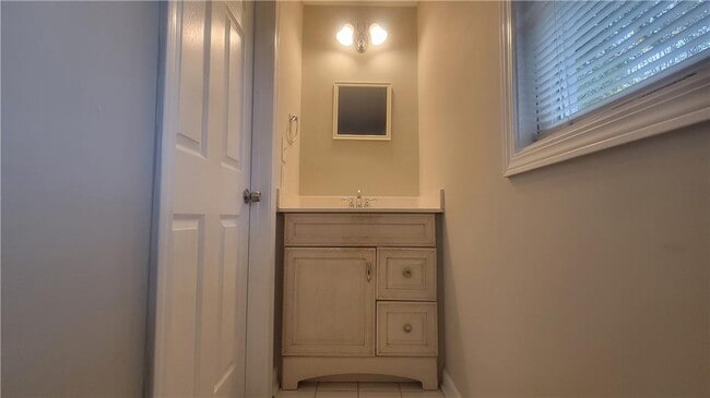 Foto del edificio - 854 Fayetteville Rd SE