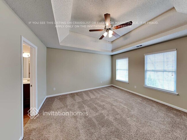 Building Photo - 115 Legend Creek Dr
