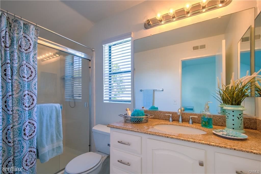 40 Winterhaven Unit 102, Irvine, CA 92614 Condo for Rent in Irvine