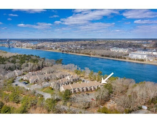 Building Photo - 10 Shipyard Ln