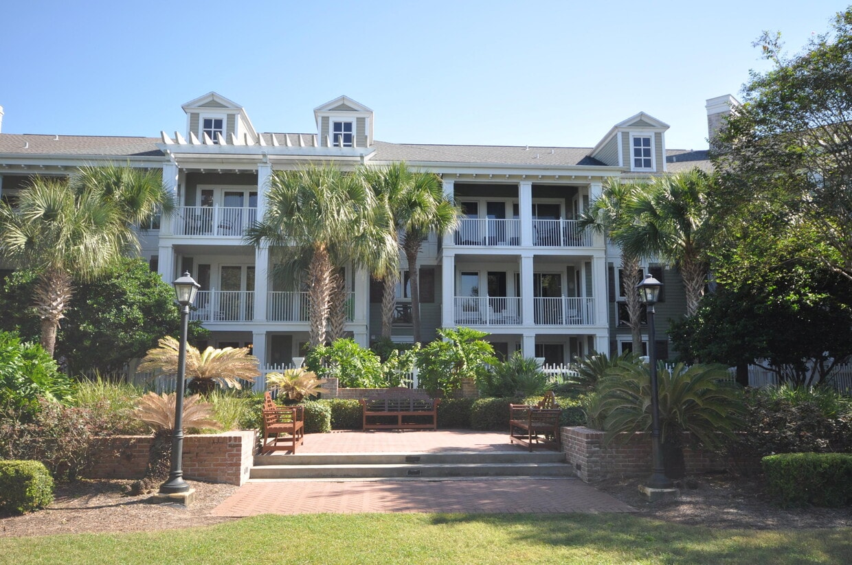 Primary Photo - 9300 Baytowne Wharf Blvd