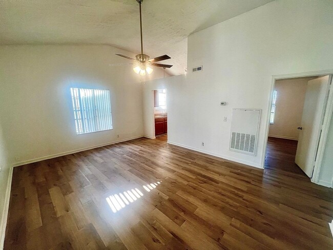 Photo - Buena Vista Cottage for Rent! House