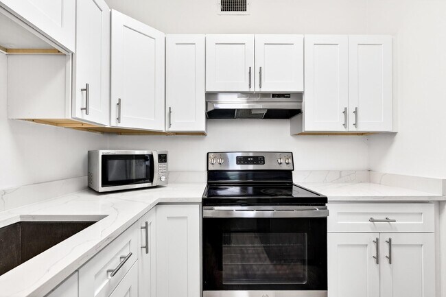 Foto del edificio - 2555 NE 11th St
