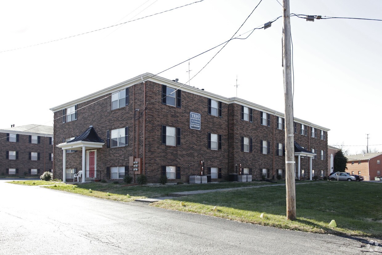 Building Photo - Tri Apartments