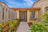 Foto principal - 5920 Forest Grove Dr