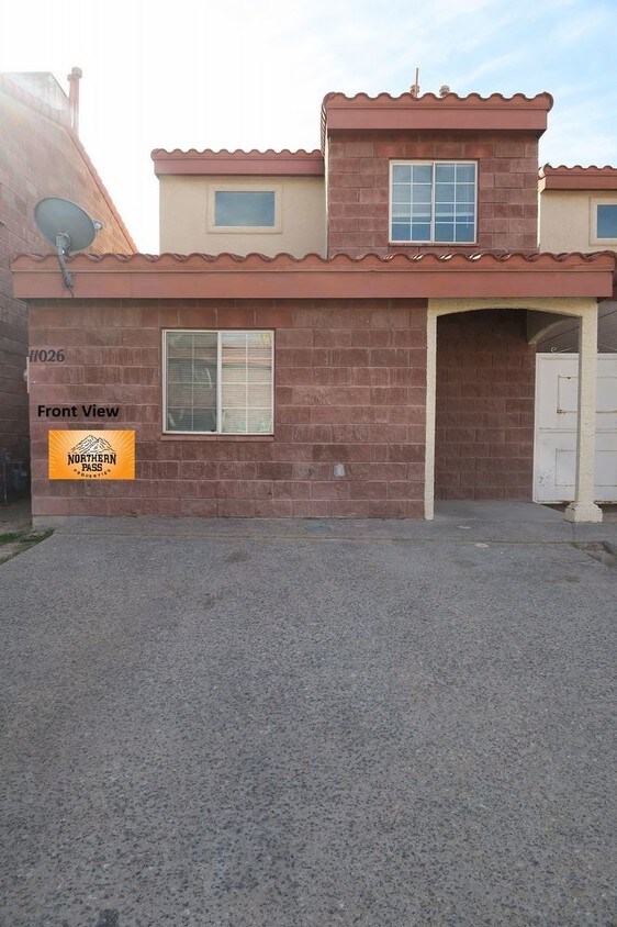 Primary Photo - 11026 Oasis Dr