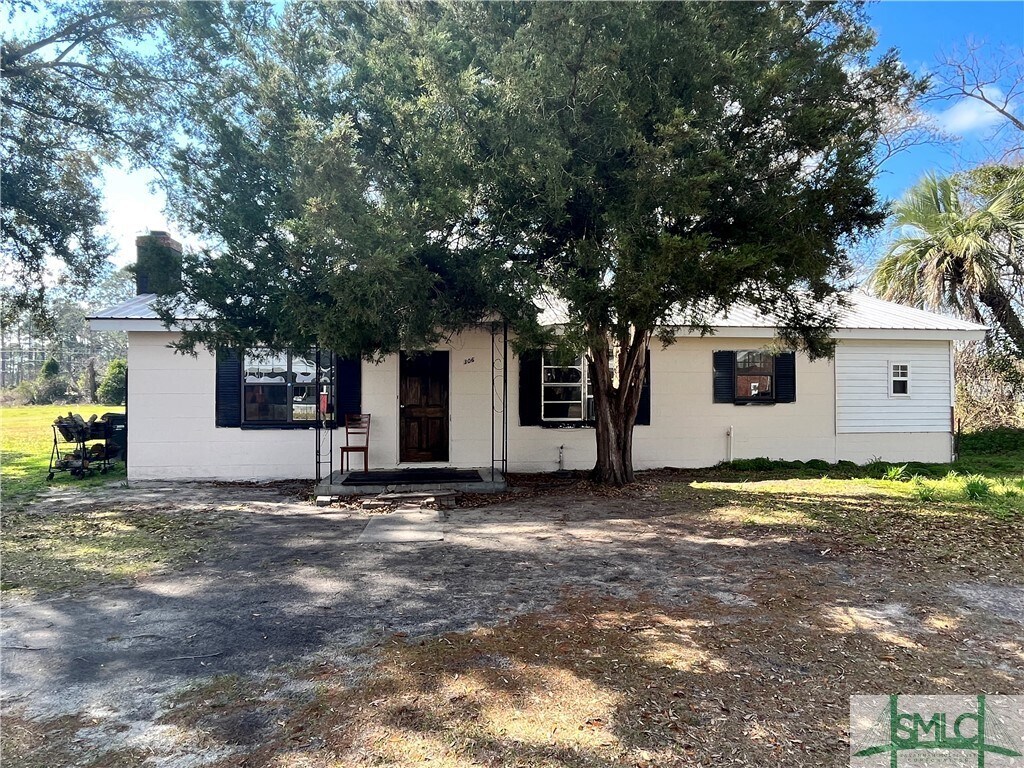 Foto principal - 306 S Main St