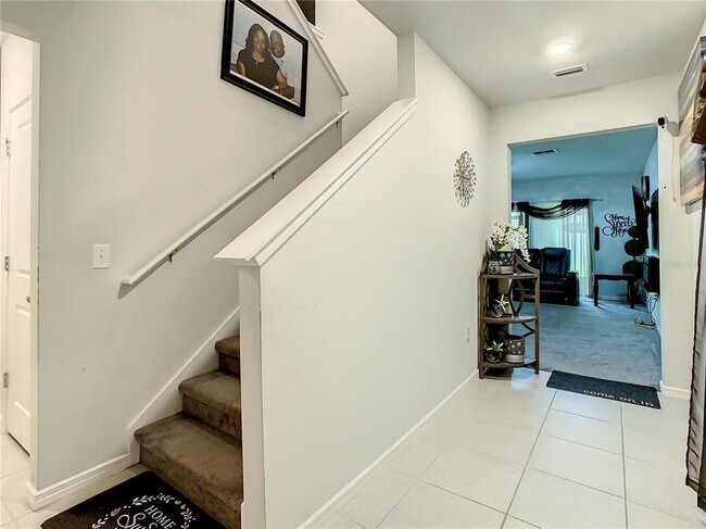 Building Photo - 30344 Marquette Ave