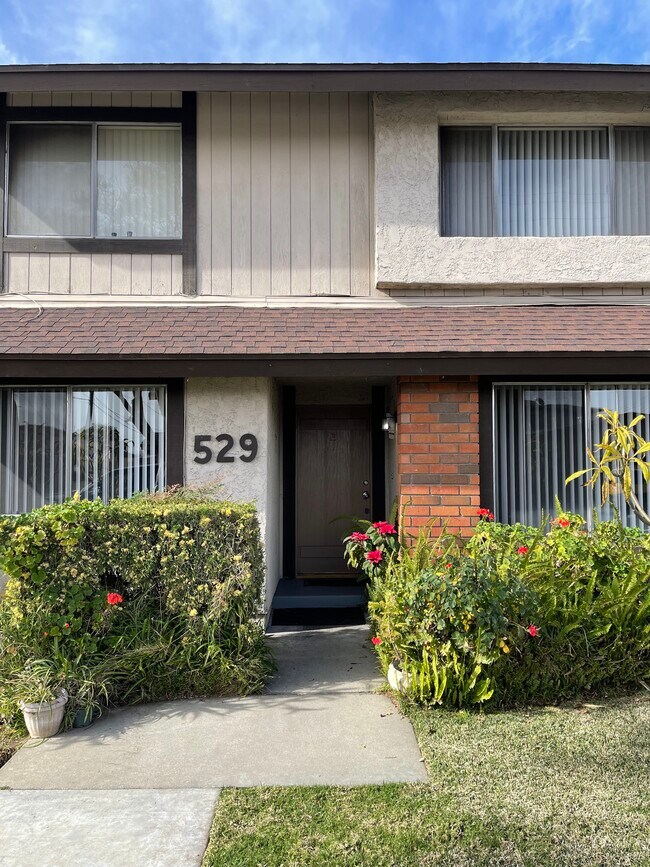 Foto del edificio - 529 N Lincoln Ave