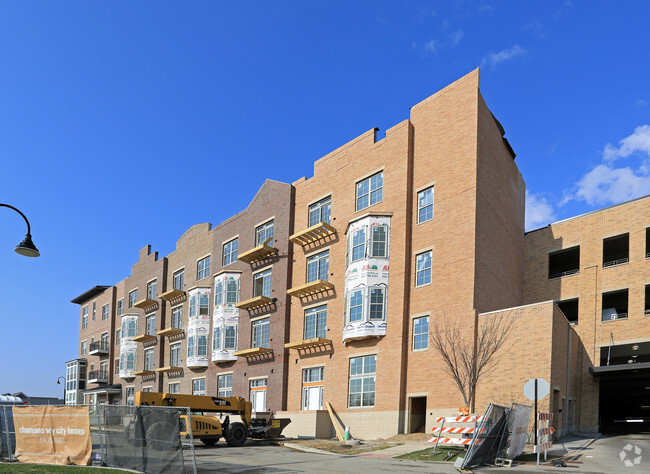 Foto del edificio - Legends Row Condominiums