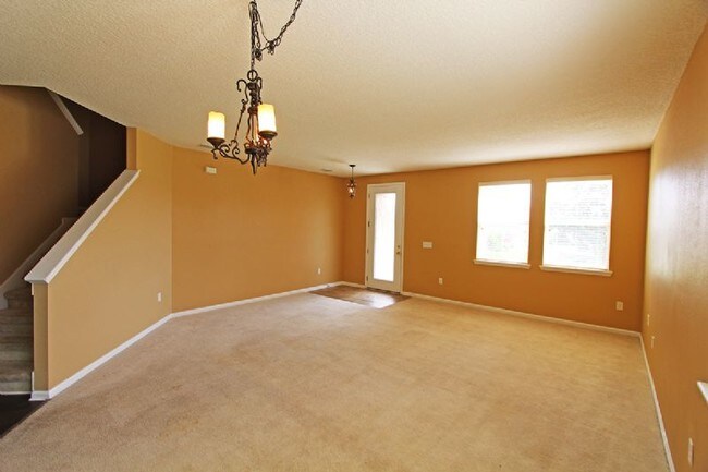 Building Photo - 75289 Ravenwood Dr