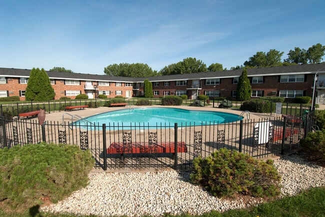 Building Photo - Parkway Collective