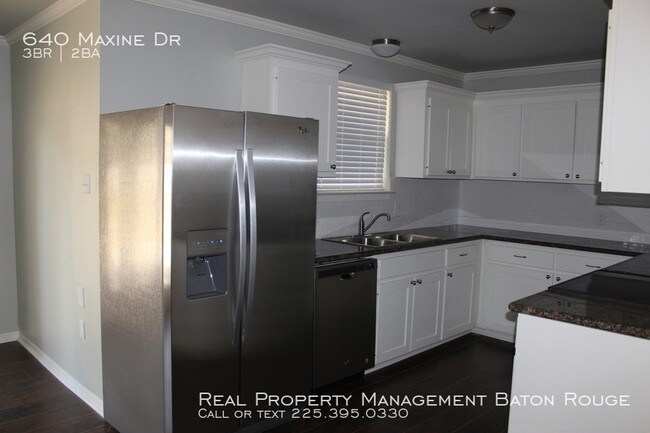 Building Photo - Beautiful Home Near Highland and Kenilworth