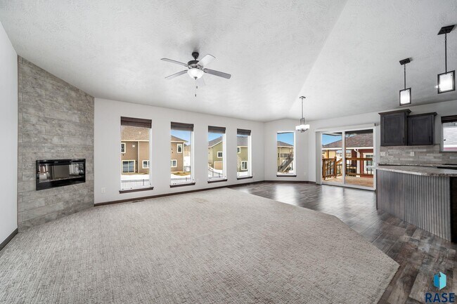 Foto del edificio - 313 S Dockside Cir