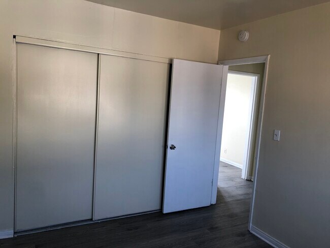 Building Photo - 2414 W Whittier Blvd