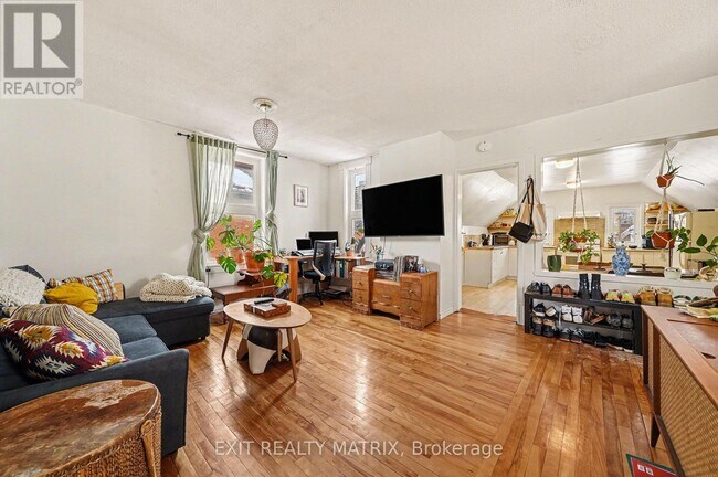 Photo du bâtiment - 511 Cooper St