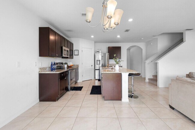Building Photo - 5125 Fiddlewood Way