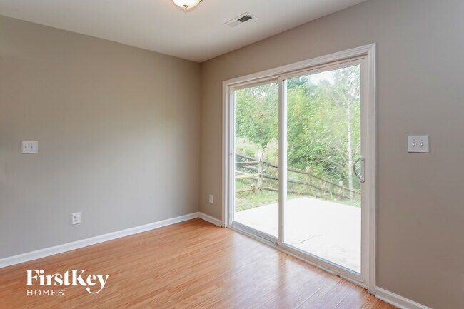 Foto del edificio - 14439 O'Casey Ln