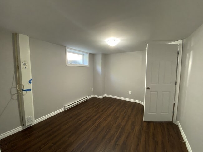 Building Photo - 66 Terris Ave