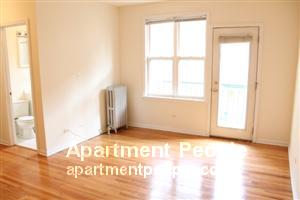 Building Photo - 916 W Dakin St