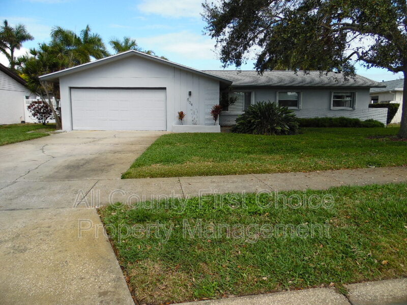 Foto principal - 509 Lewis Blvd SE