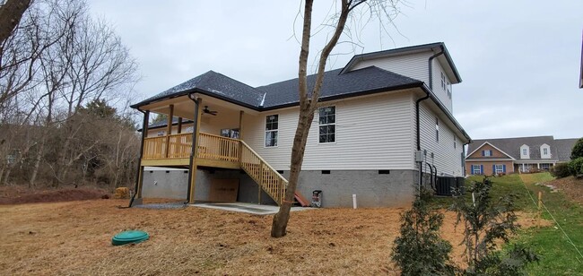 Building Photo - 109 Yona Way