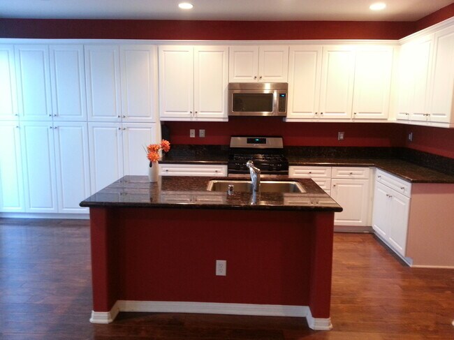 Foto del edificio - 19353 Opal Ln