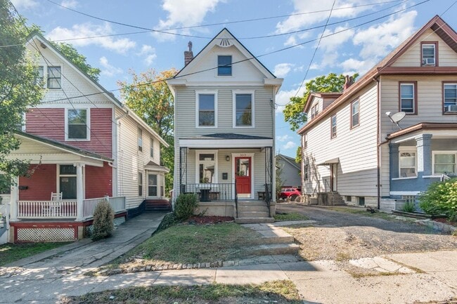 Building Photo - 3013 Marshall Ave