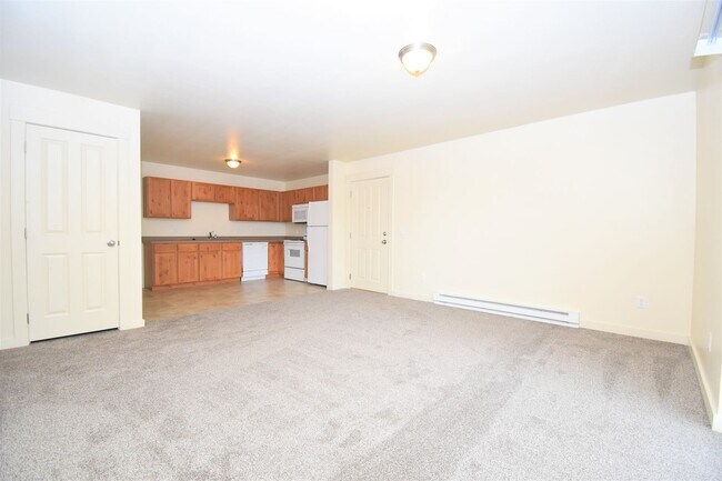 Foto del edificio - Centrally Located TOP Floor 2b w/ Private ...