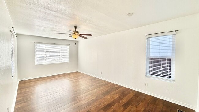 Foto del edificio - Lovely Single-Story Home in the Friendly a...
