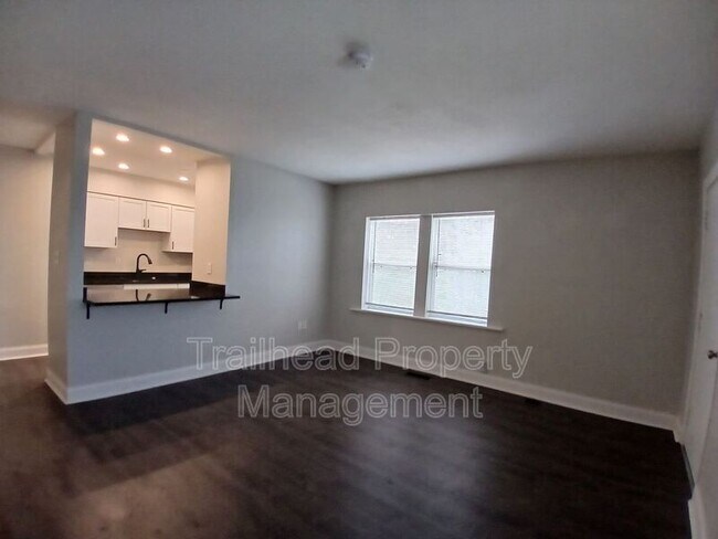 Foto del edificio - 2727 Campbell St