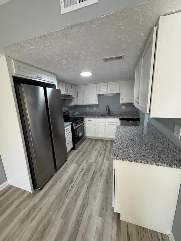 Photo - 56 Apple Ln Townhome