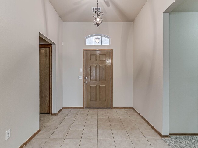 Photo - 4 Bed | 2 Bath + Edmond Schools + North Hampton Addition House