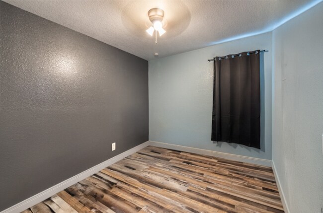 Building Photo - 384 Coral Beach Cir