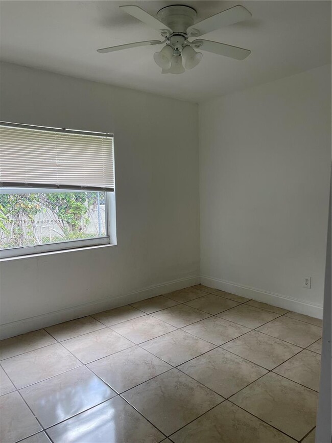 Building Photo - 2 bedroom in North Miami FL 33160