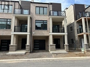 Building Photo - 294 Vine St